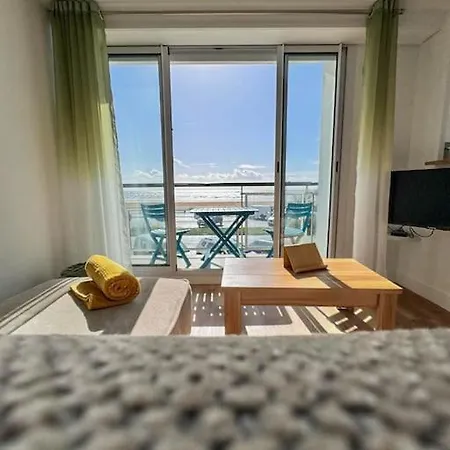 Apartment Vue - Acces Direct